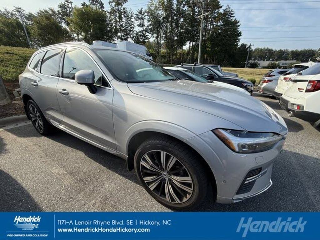 2022 Volvo Xc60 B5 inscription fwd