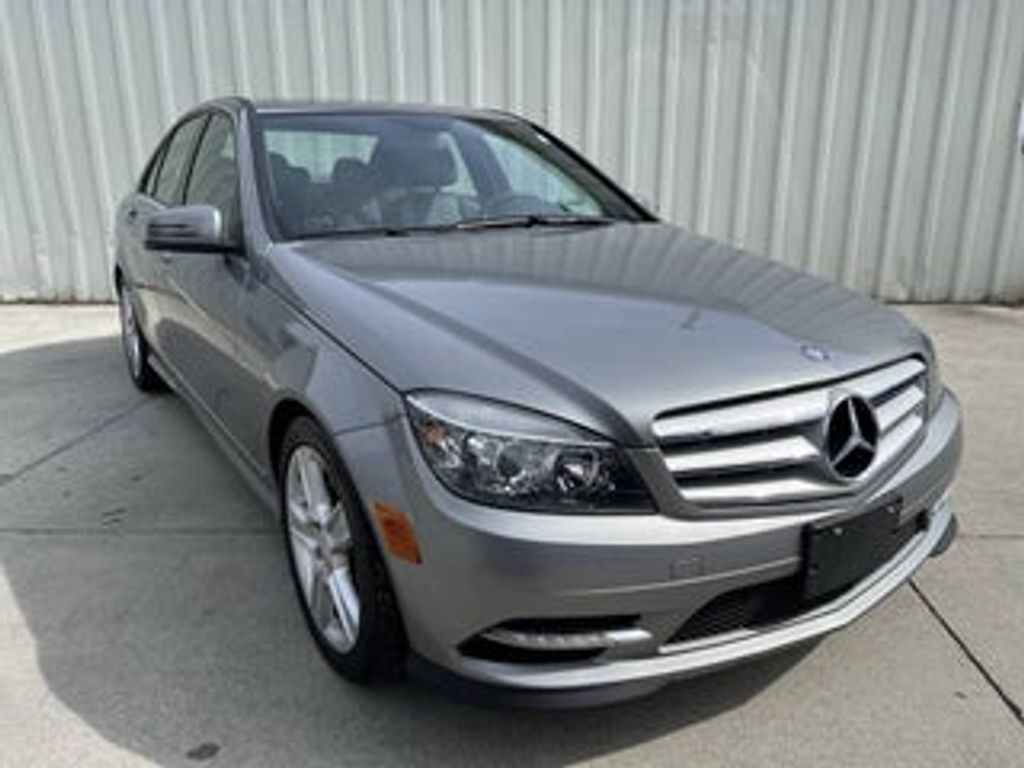 2011 Mercedes-benz C 300 Sedan