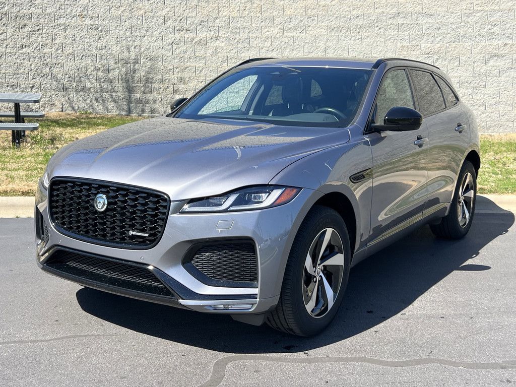 2025 Jaguar F-pace R-dynamic s