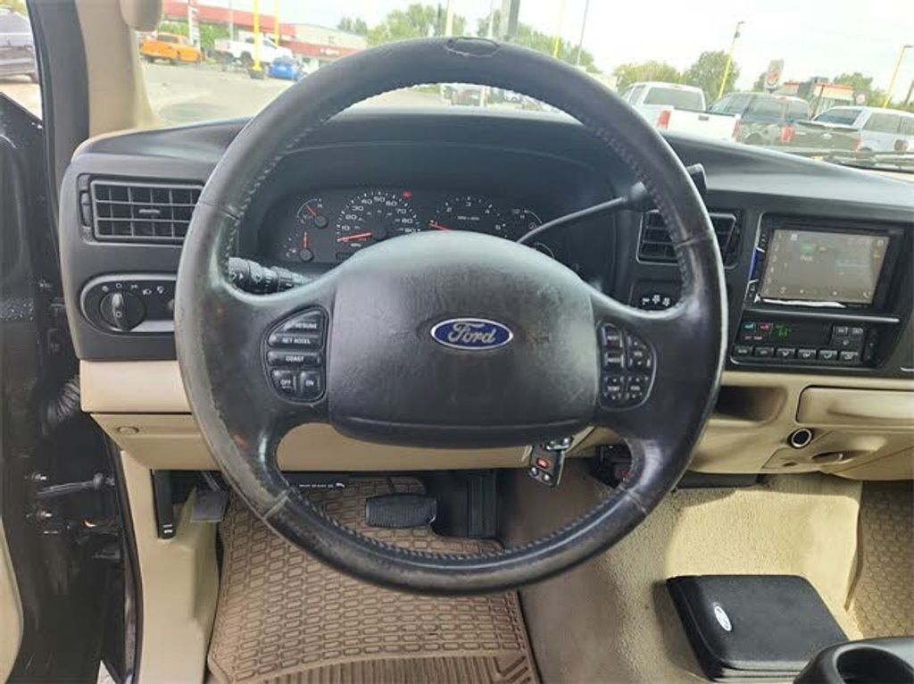 2005 Ford Excursion Limited