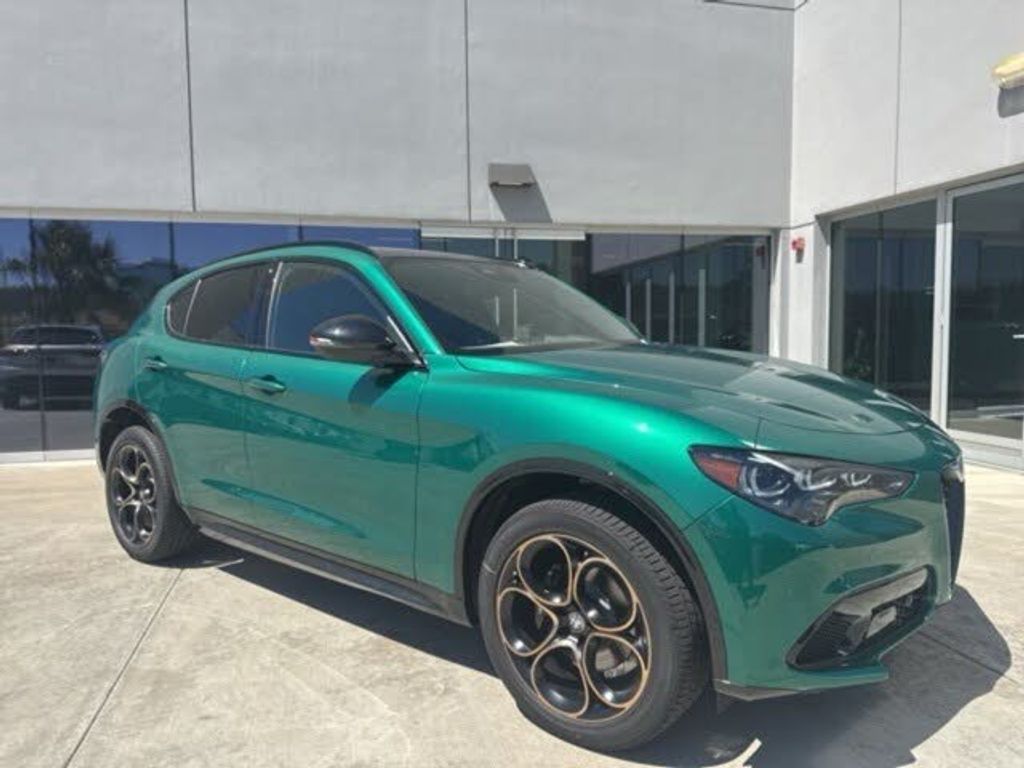 2025 Alfa romeo Stelvio