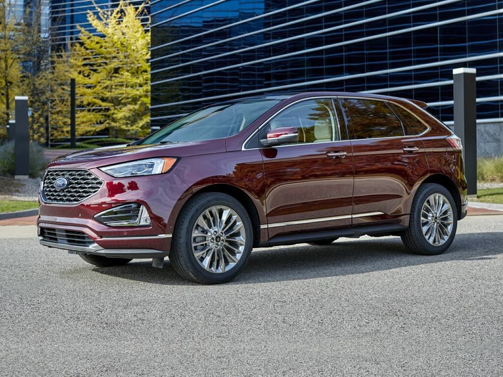 2021 Ford Edge St line fwd