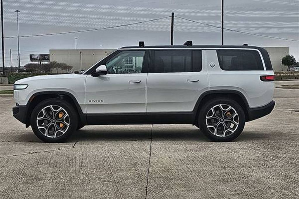 2023 Rivian R1s Launch edition