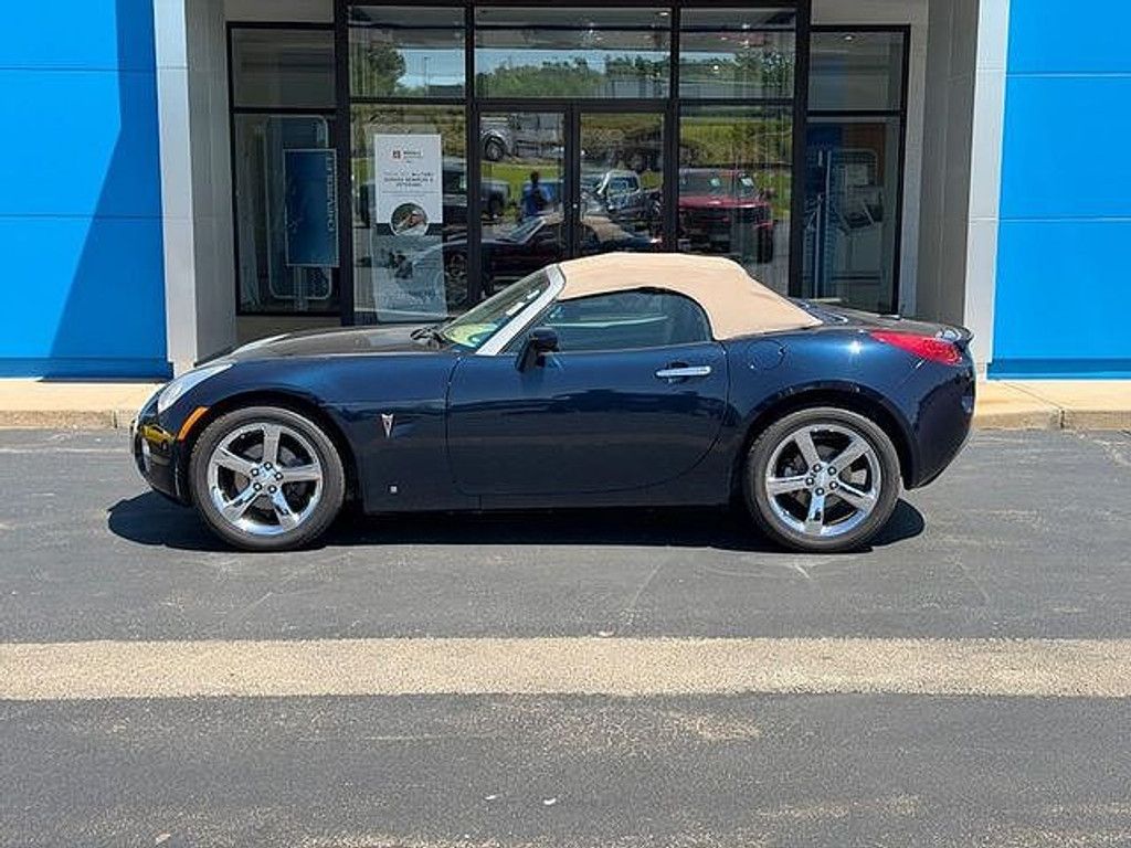 2007 Pontiac Solstice Base