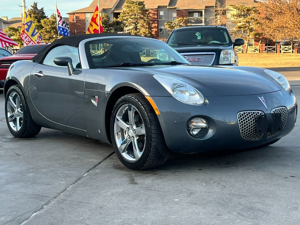 2008 Pontiac Solstice Base