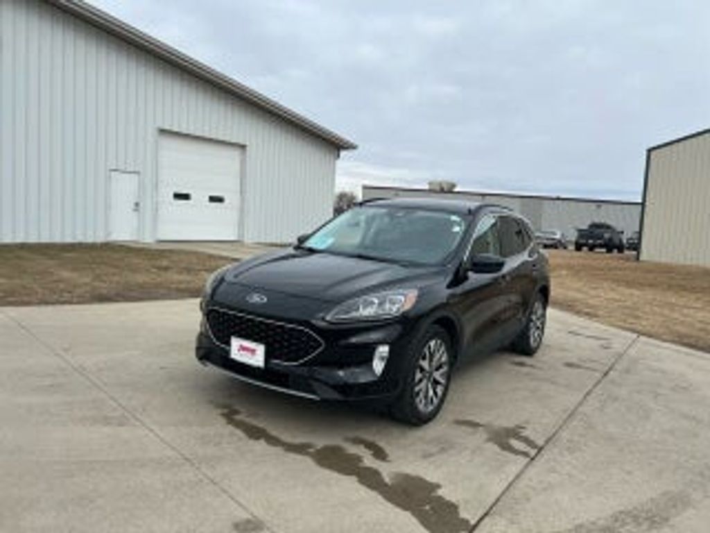 2021 Ford Escape Titanium