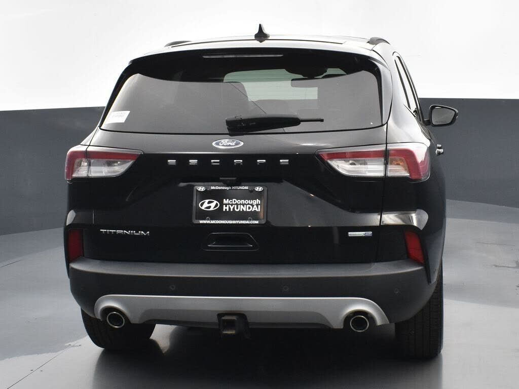2020 Ford Escape Titanium