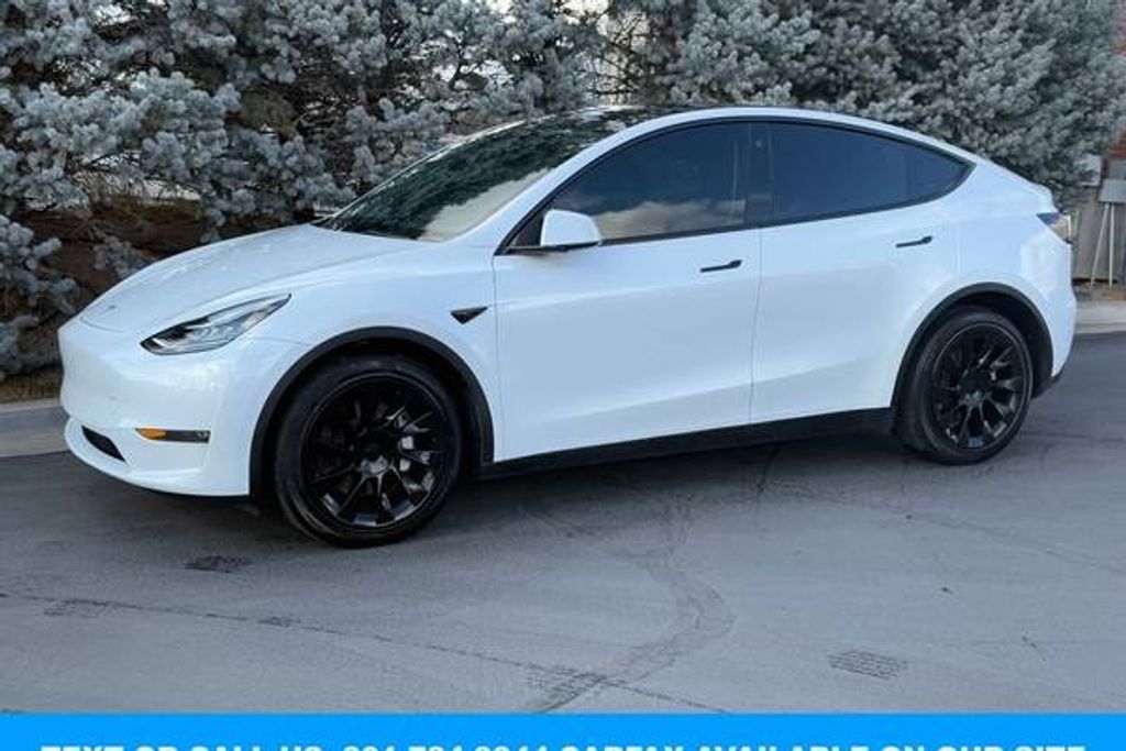 2023 Tesla Model y Long range awd