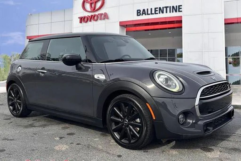 2020 Mini Cooper S 2-door hatchback fwd