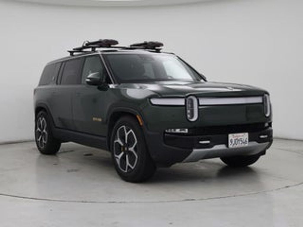 2023 Rivian R1S Adventure