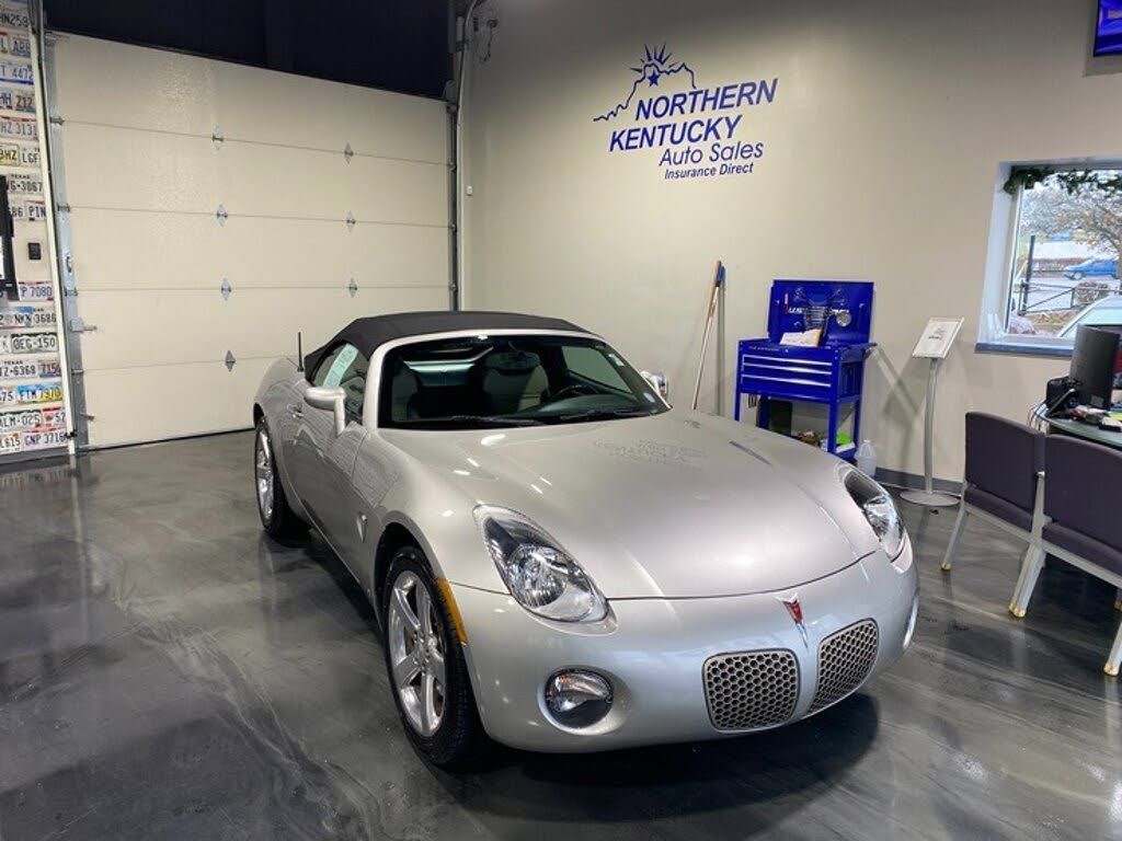 2008 Pontiac Solstice Base
