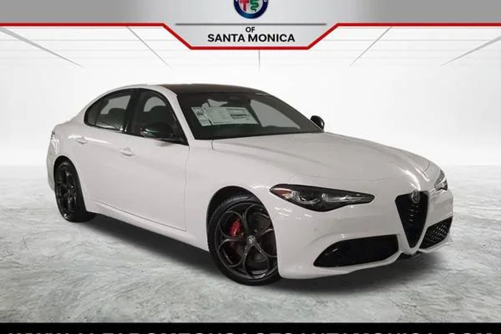 2025 Alfa romeo Giulia Tributo italiano