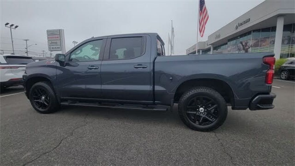Image 2021 Chevrolet Silverado 1500 Rst crew cab 4wd