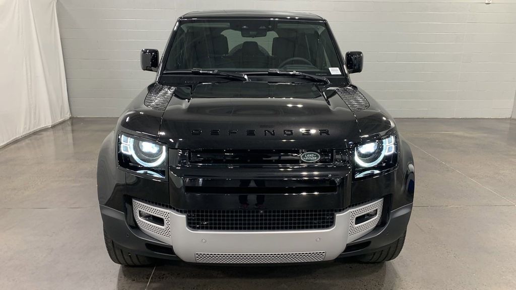 2024 Land rover Defender 110 se