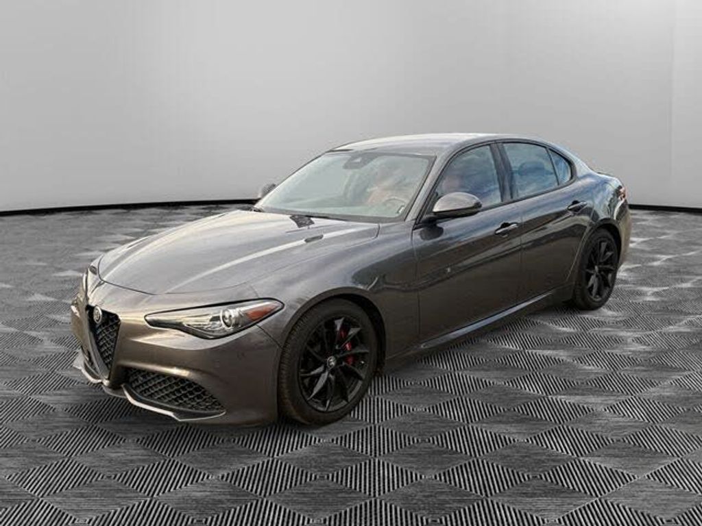 2022 Alfa romeo Giulia Sprint rwd