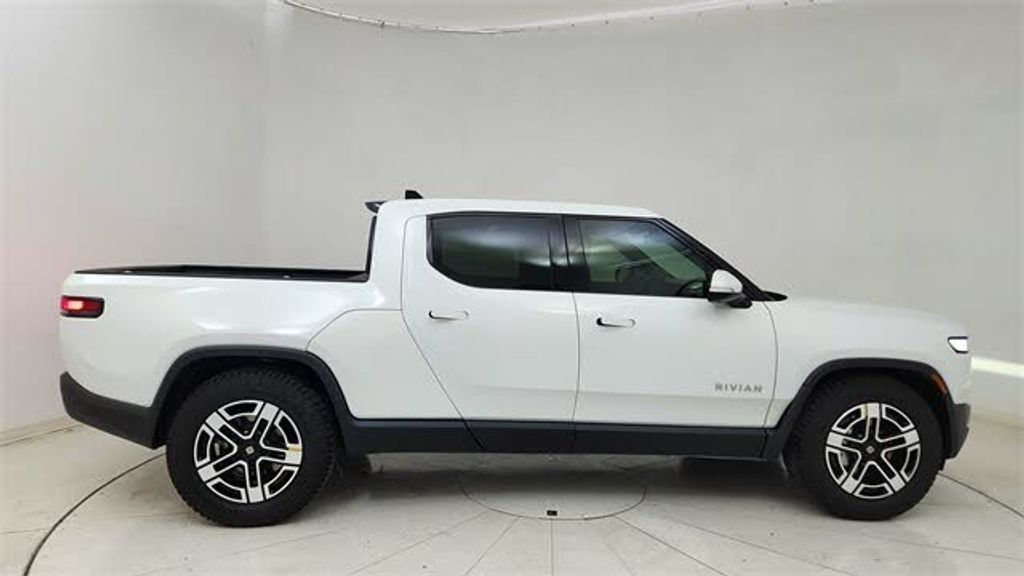 2023 Rivian R1T Adventure