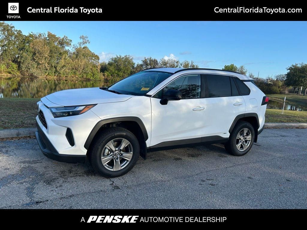 2024 Toyota Rav4 Le