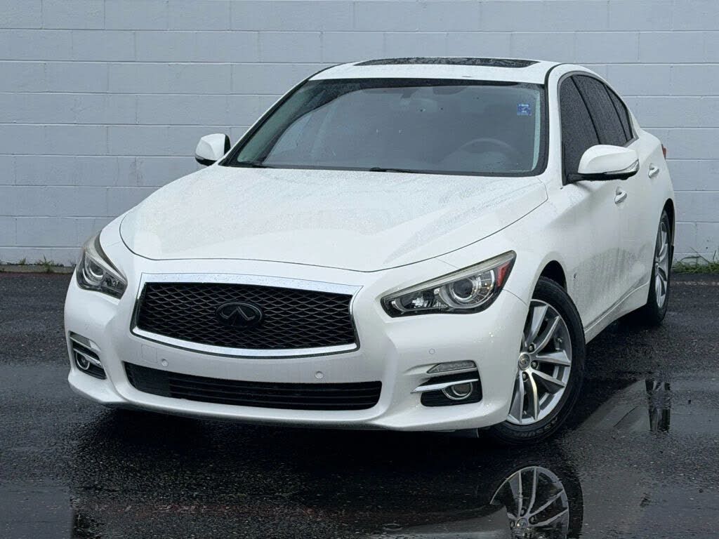2014 Infiniti Q50 Premium