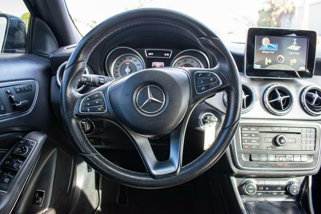 Image 2017 Mercedes-benz Gla 250
