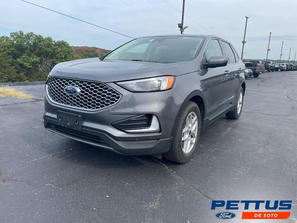 2024 Ford Edge