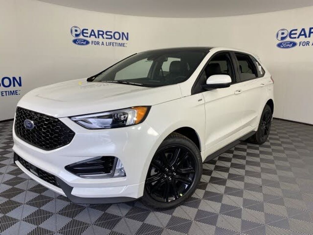 Image 2021 Ford Edge St line awd