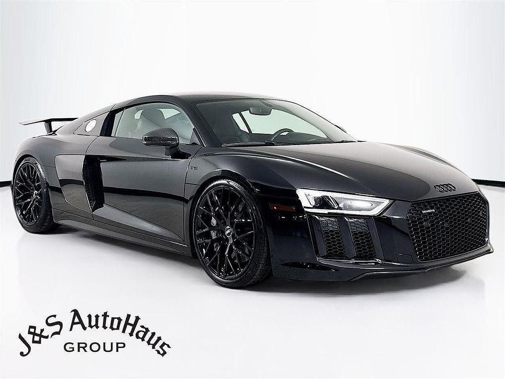 2017 Audi R8 V10 plus