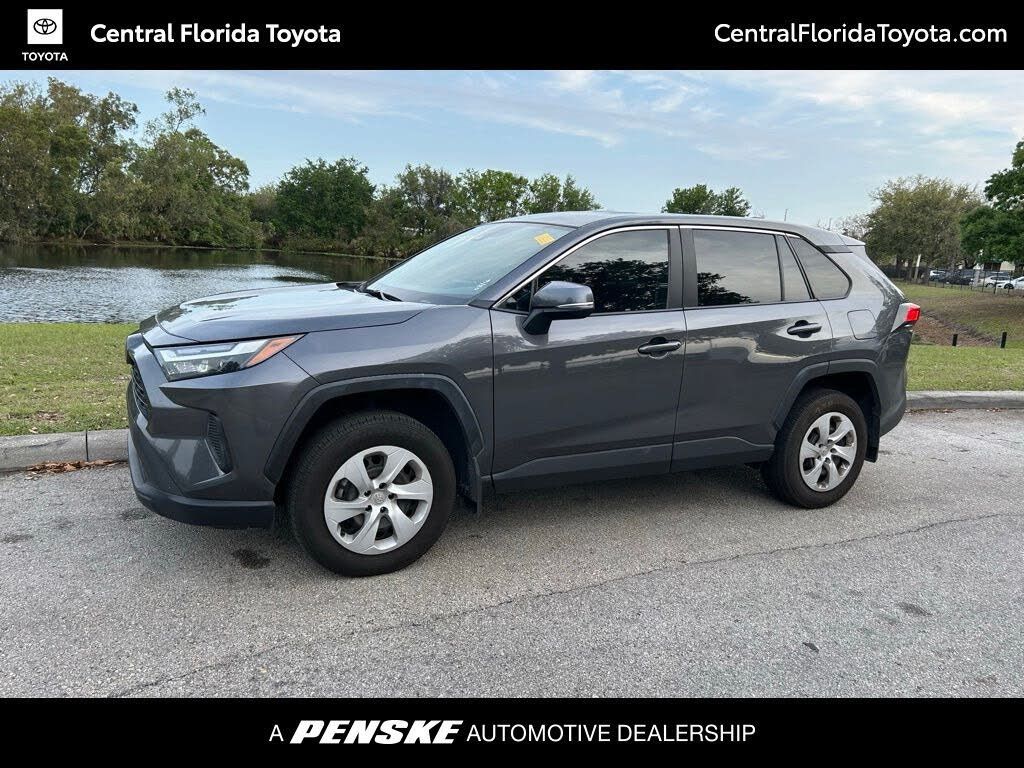 2024 Toyota Rav4 Le