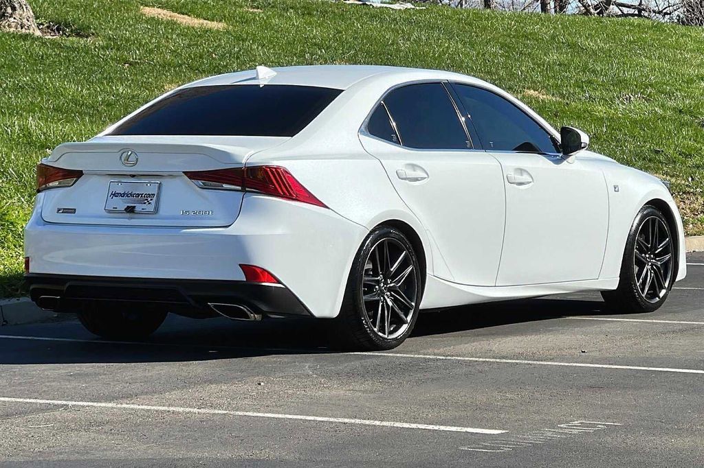 2017 Lexus Is 200t