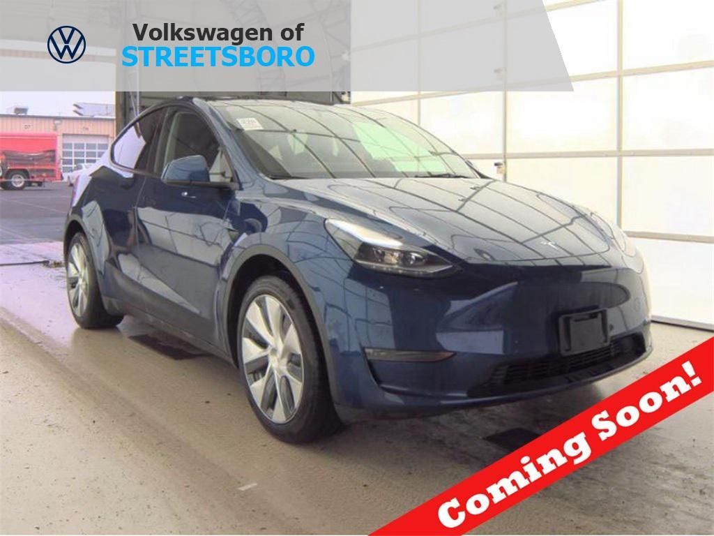 2023 Tesla Model y Long range