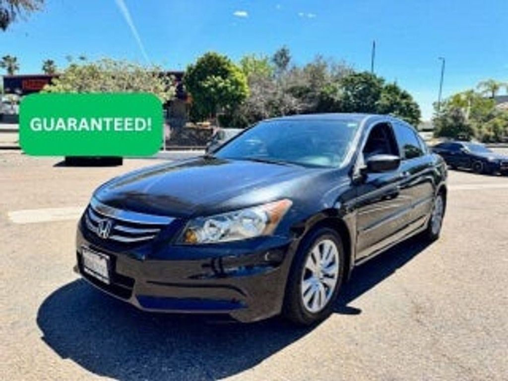 Image 2012 SUBARU Legacy Limited + M/R + Navi