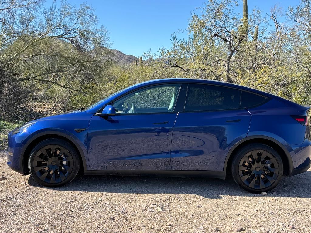 2022 Tesla Model y Long range