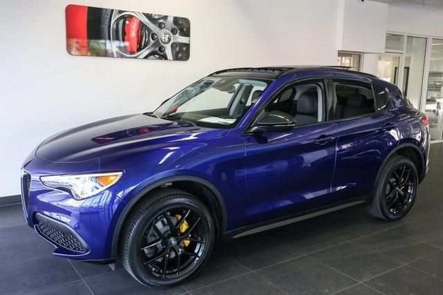 Image 2020 Alfa romeo Stelvio Base