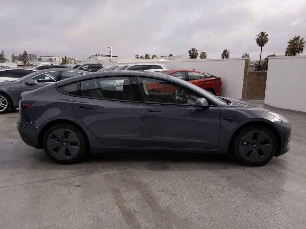 2022 Tesla Model 3 Long range awd