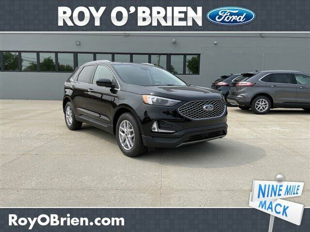 2023 Ford Edge