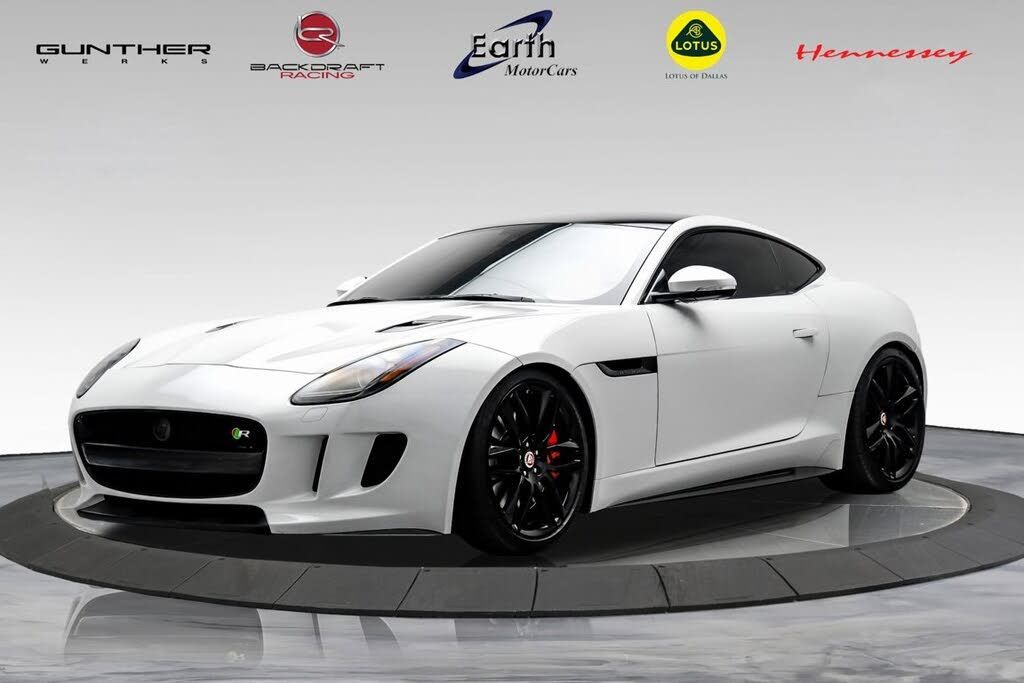 2016 Jaguar F-type R