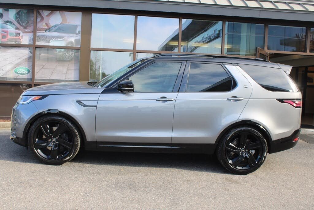2025 Land rover Discovery Dynamic se