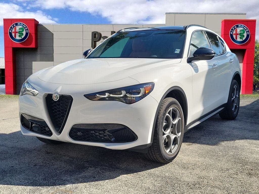 2025 Alfa romeo Stelvio