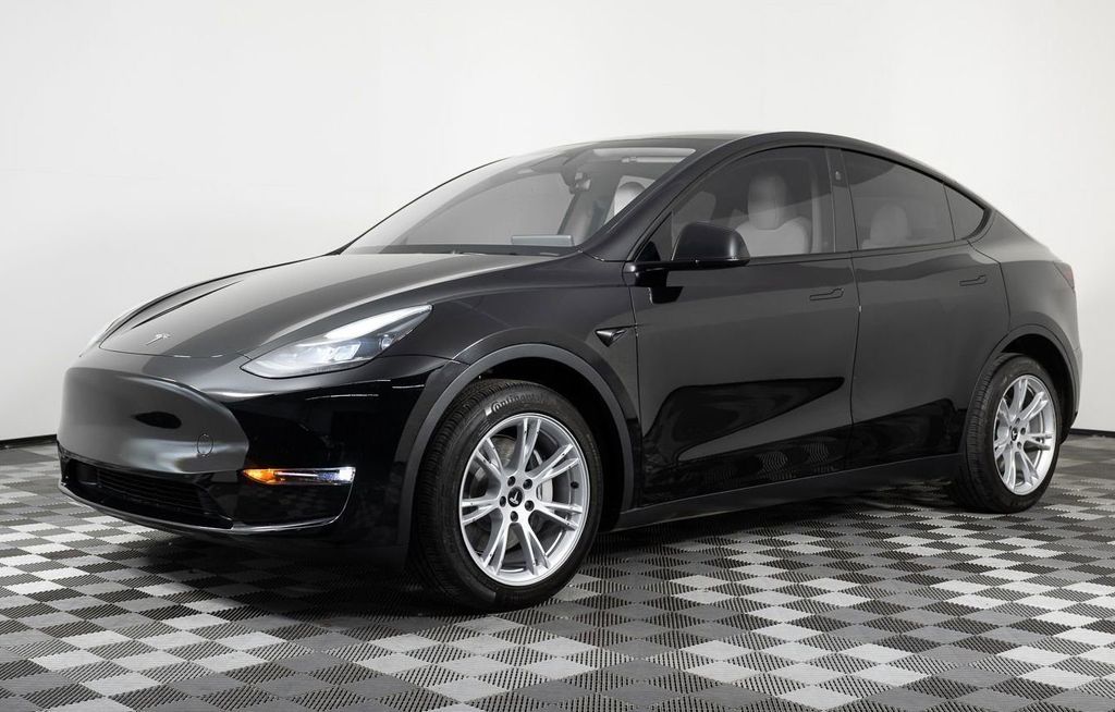 2023 Tesla Model y Long range awd