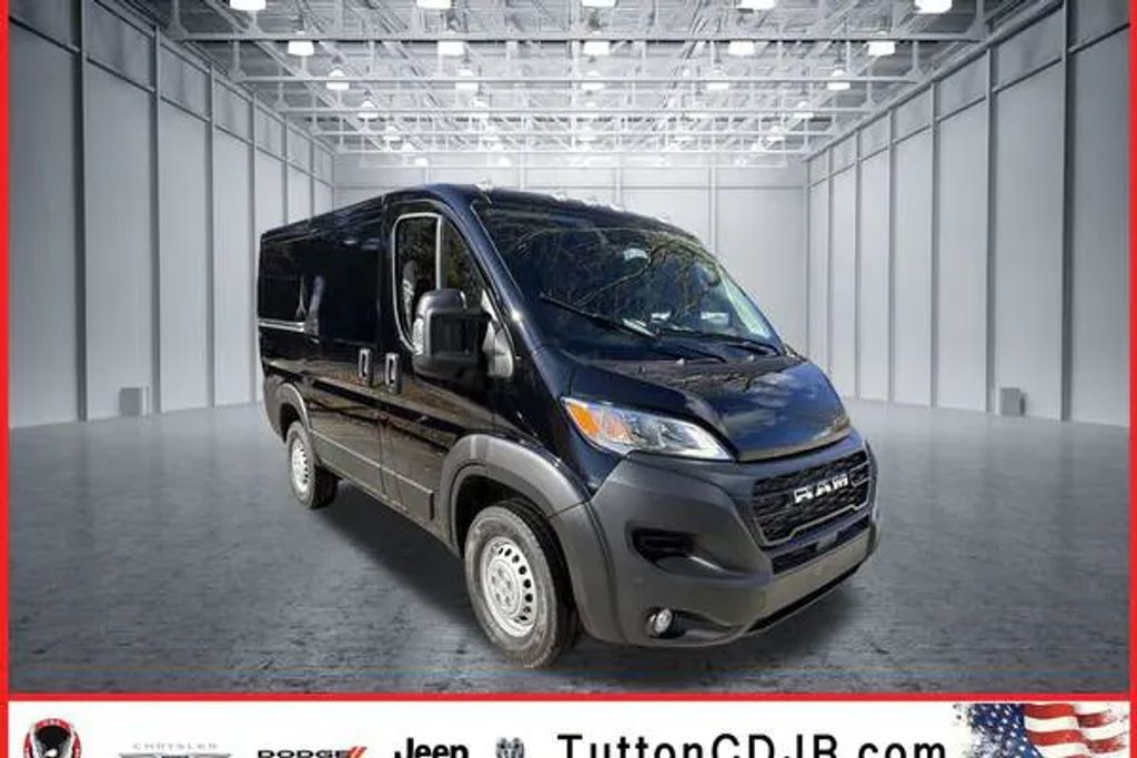 2026 Ram Promaster 1500 tradesman 118 low roof cargo van fwd