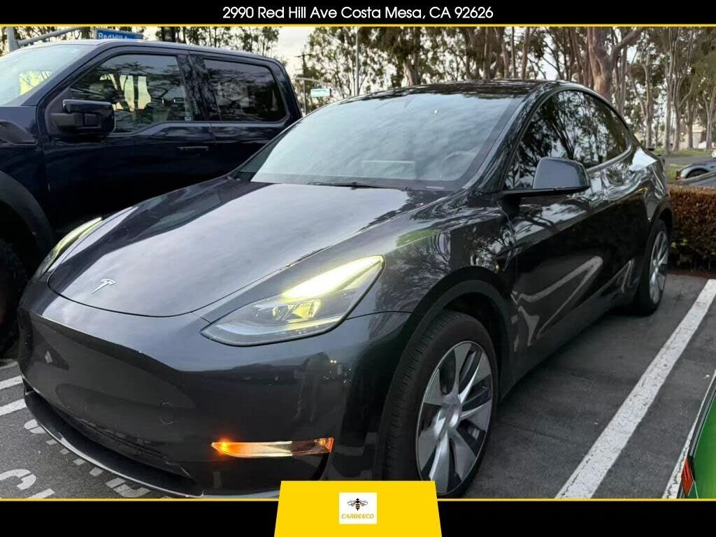 2024 Tesla Model y Long range awd