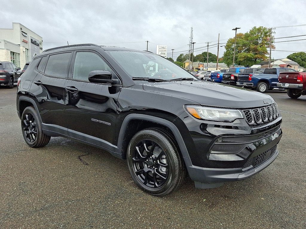 2026 Jeep Compass Latitude 4wd