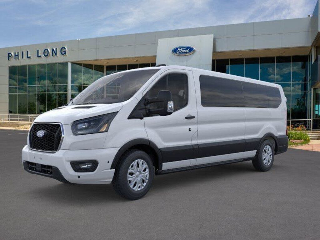 2026 Ford Transit passenger 350 xlt low roof lb rwd