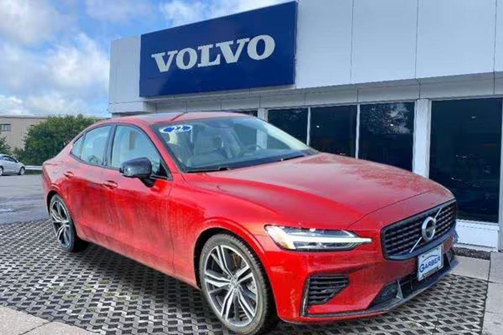 2022 Volvo S60