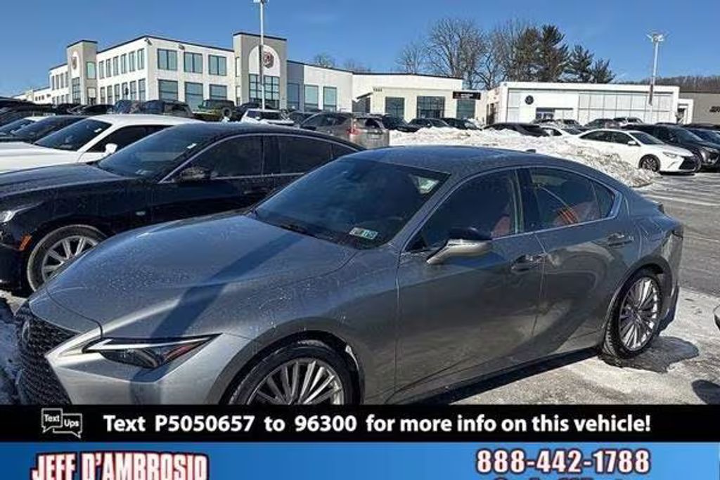 2023 Lexus Is 300 awd