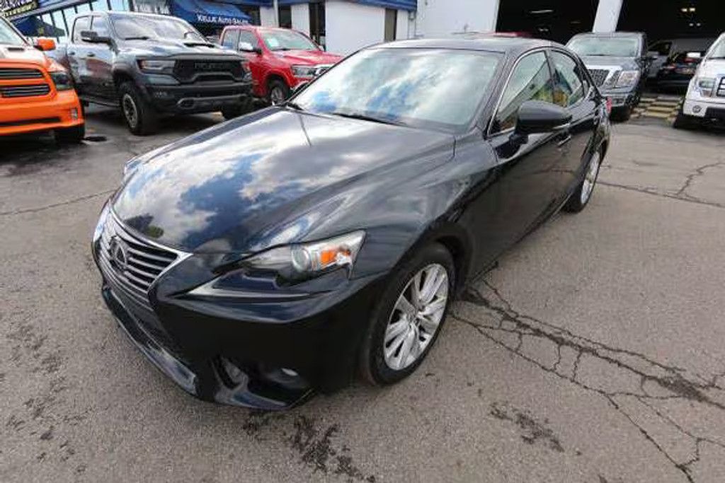 2016 Lexus Is 200t Base