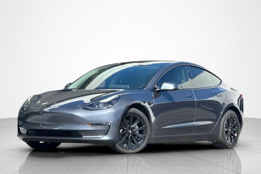 2022 Tesla Model 3 Long range awd