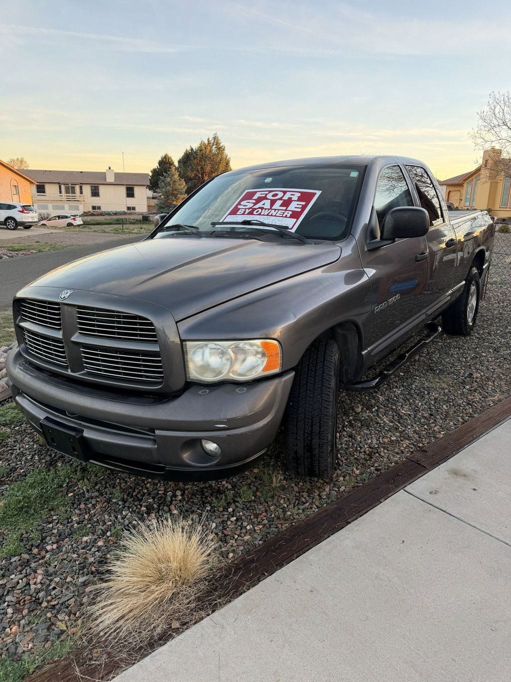 2004 Dodge Ram 1500 truck Slt