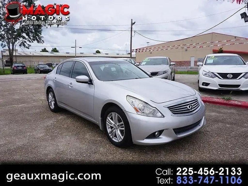 2013 Infiniti G37x Base