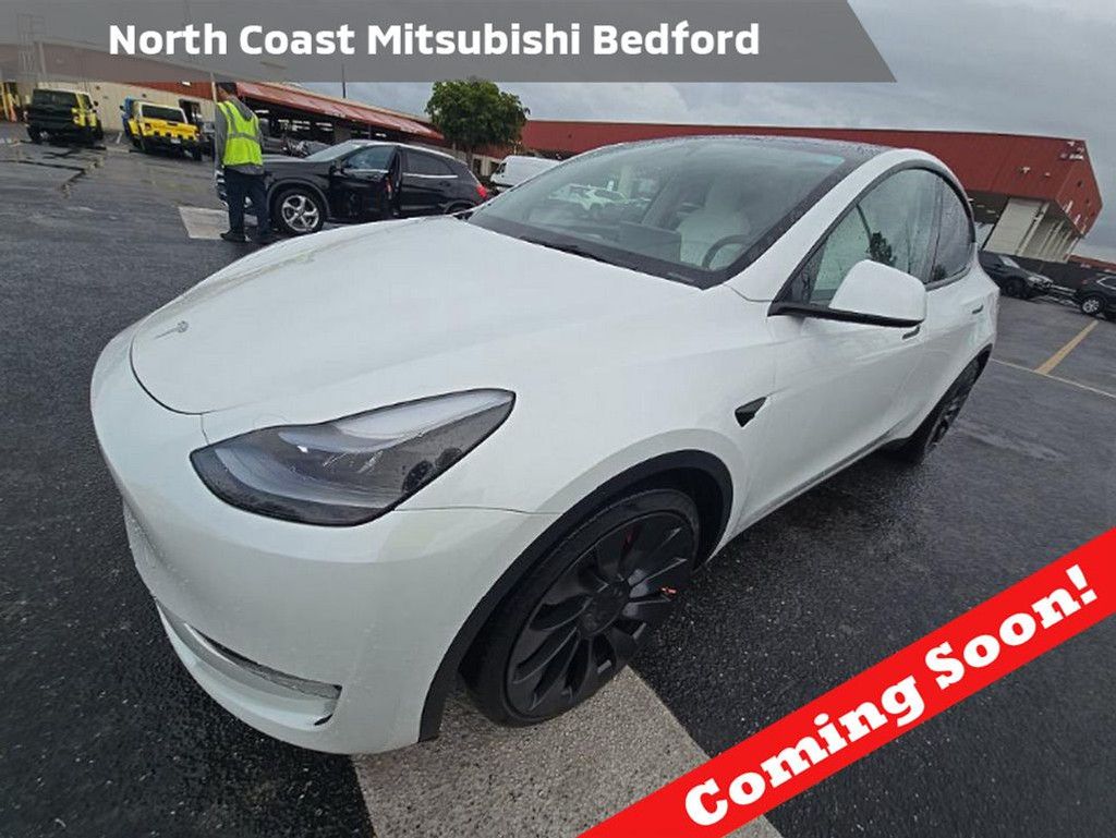 2023 Tesla Model y Performance awd
