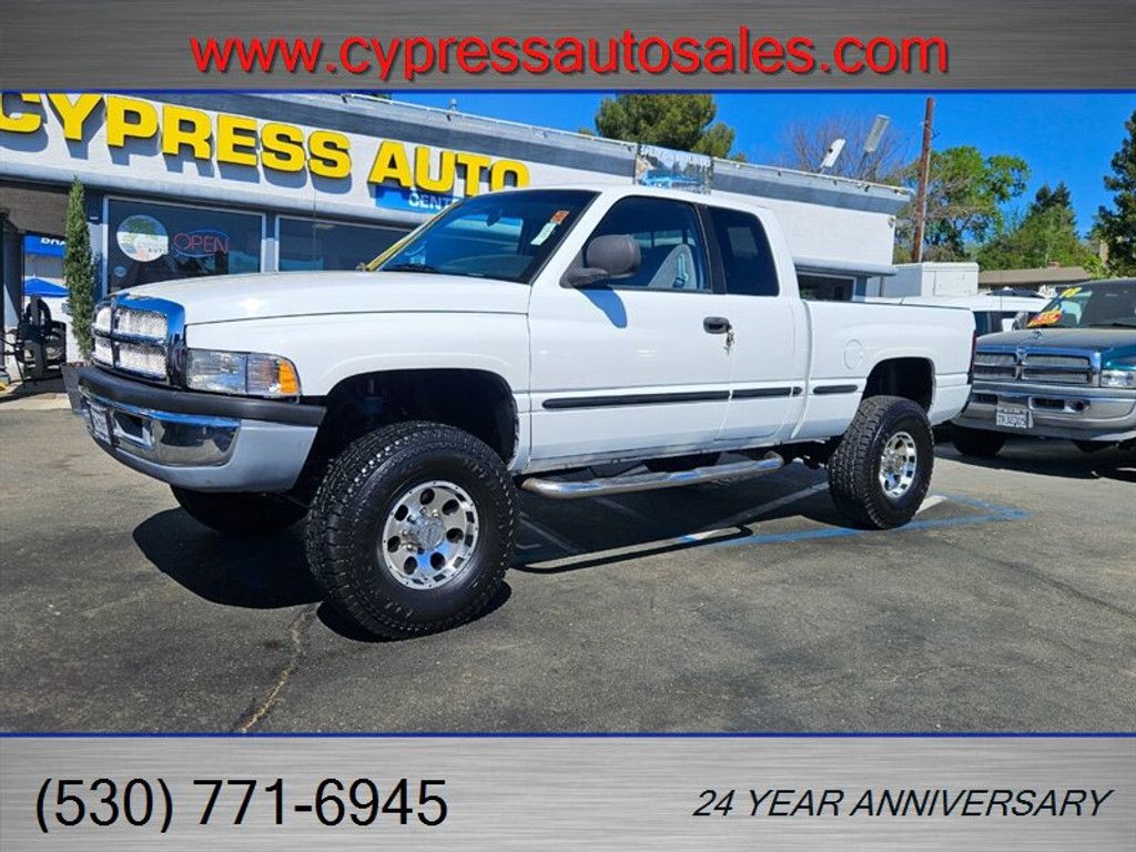 1998 Dodge Ram 2500 truck Slt  59l cummins diesel 5spd